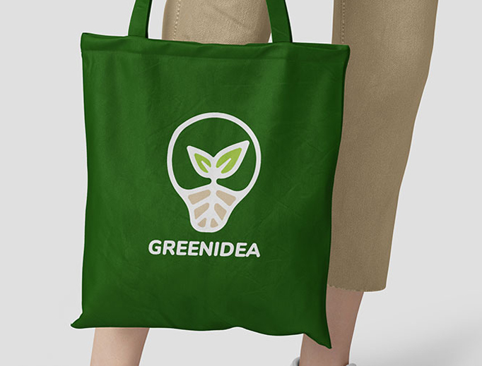 green tote bag